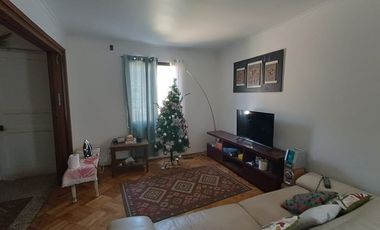 Casa Providencia con espacio para 7 Vehículos