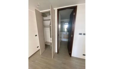 Cómodo, luminoso amplia terraza!