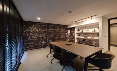 Cómodo, luminoso amplia terraza!