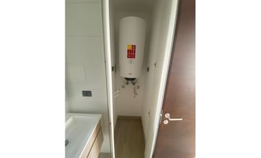 Cómodo, luminoso amplia terraza!