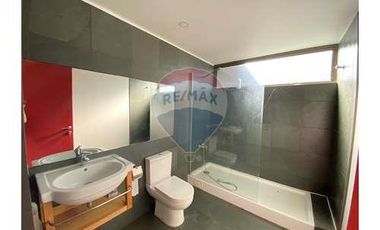 Casa con espectacular vista - Rinconada