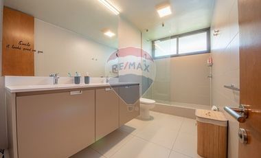 DEPARTAMENTO EN VENTA LA DEHESA  3D 3B + SERVICIO