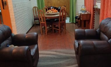 CERCANA A METRO VICENTE VALDES