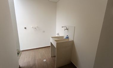 CASA EN ARRIENDO UBICADA EN LA CEJA SECTOR CIRCUNVALAR