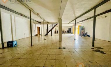 Local en Carcaraña con casa de 5 dormitorios