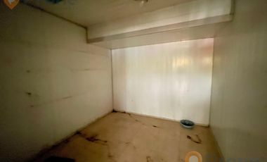 Local en Carcaraña con casa de 5 dormitorios