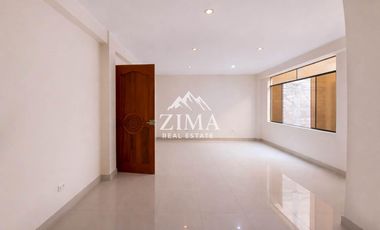 Departamento en Piso 3 de 82m2 + Azotea