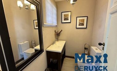 Importante chalet en la barranca de Quilmes