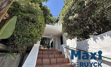 Importante chalet en la barranca de Quilmes