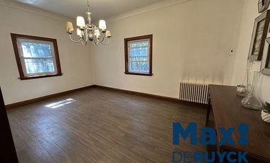 Importante chalet en la barranca de Quilmes