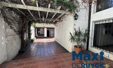 Importante chalet en la barranca de Quilmes