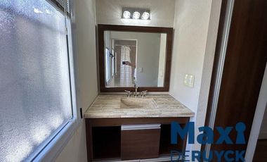 Importante chalet en la barranca de Quilmes