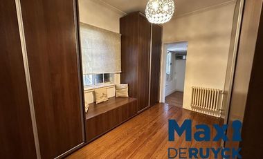 Importante chalet en la barranca de Quilmes