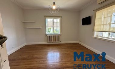 Importante chalet en la barranca de Quilmes