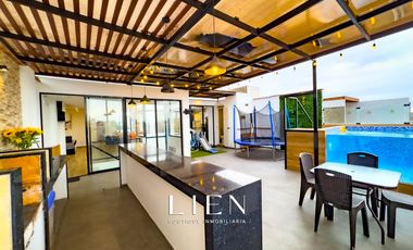 Venta de Dúplex en Chorrillos con Piscina