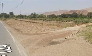 Terreno en esquina de Asia