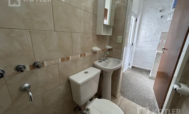 Depto. tipo casa a nuevo sin expensas!