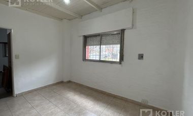 Depto. tipo casa a nuevo sin expensas!