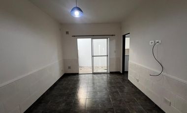 PH en  alquiler Planta Baja 2 ambientes