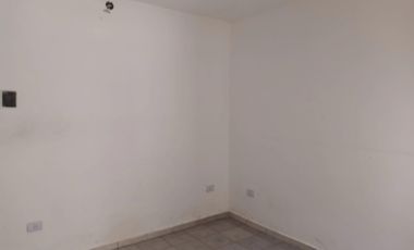 DEPARTAMENTO TIPO CASA AL FRENTE