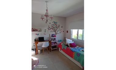 Venta Casa en La Comarca 5 dormitorios