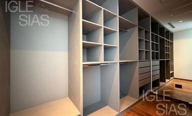 Casa en venta y alquiler al río en El Yacht, Nordelta