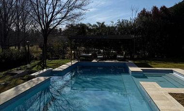 Casa en Alquiler Temporario, 8 Dormitorios, en La Lomada, Pilar, GBA Norte