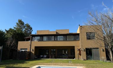 Casa en Alquiler Temporario, 8 Dormitorios, en La Lomada, Pilar, GBA Norte