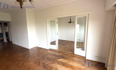 CUATRO AMBIENTES DE CATEGORIA EN RECOLETA CON ESPECTACULAR VISTA ABIERTA