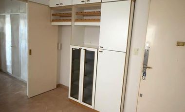 CUATRO AMBIENTES DE CATEGORIA EN RECOLETA CON ESPECTACULAR VISTA ABIERTA