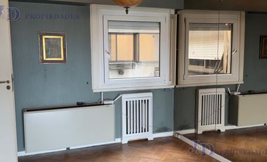 CUATRO AMBIENTES DE CATEGORIA EN RECOLETA CON ESPECTACULAR VISTA ABIERTA