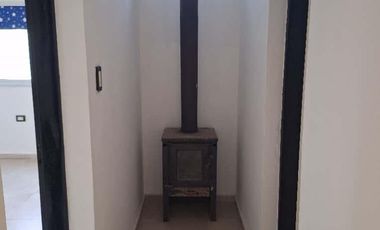 Casa de dos dormitorios con pileta en Unquillo