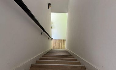 Venta Duplex Ovejitas I, 5 ambientes, jardin 2 cocheras San Isidro