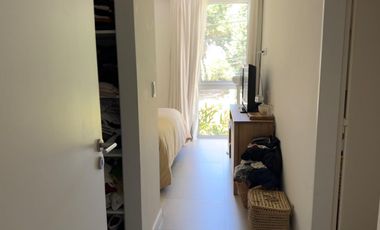 Venta Duplex Ovejitas I, 5 ambientes, jardin 2 cocheras San Isidro