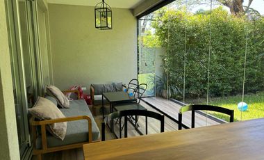 Venta Duplex Ovejitas I, 5 ambientes, jardin 2 cocheras San Isidro