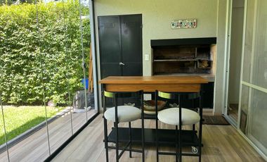 Venta Duplex Ovejitas I, 5 ambientes, jardin 2 cocheras San Isidro