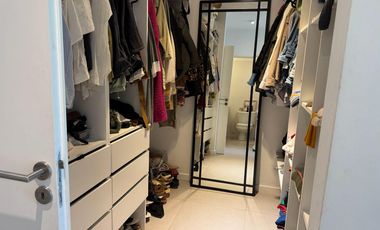 Venta Duplex Ovejitas I, 5 ambientes, jardin 2 cocheras San Isidro