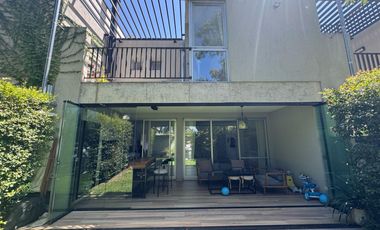 Venta Duplex Ovejitas I, 5 ambientes, jardin 2 cocheras San Isidro