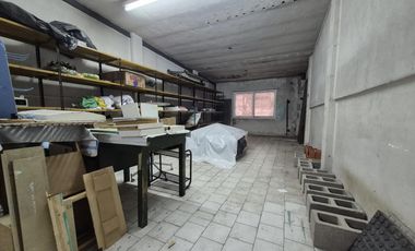 EXCELENTE LOCAL COMERCIAL 2 PLTAS - 96 m2