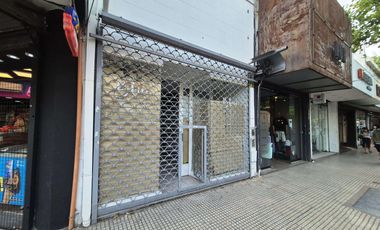 EXCELENTE LOCAL COMERCIAL 2 PLTAS - 96 m2