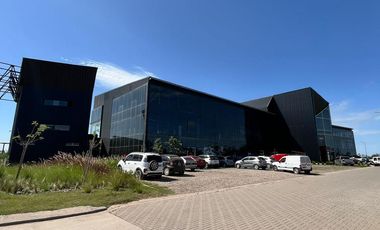 NAVE INDUSTRIAL EN POLO 52 - PARQUE INDUSTRIAL - ALQUILER