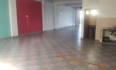 HIPOLITO YRIGOYEN, ESQ. SOLER - LOCAL COMERCIAL