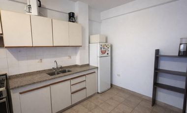 Dpto. de 3 Dorm. y 2 Baños - Centro de Cipolletti