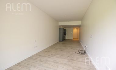 Monoambiente en alquiler en Las Lomitas | Sixto 215