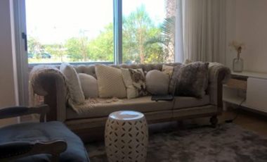 Departamento en venta y/o alquiler anual.  Yoo Nordelta- 3 dormitorios .PB .Jardín