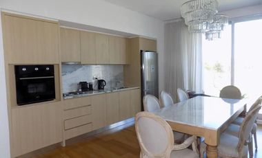 Departamento en venta y/o alquiler anual.  Yoo Nordelta- 3 dormitorios .PB .Jardín