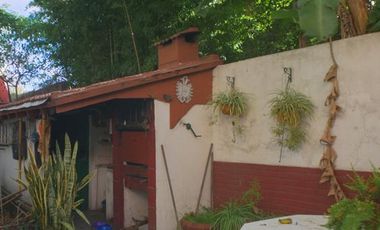 Casa para alquiler como Local Comercial en centro de Banfield Este