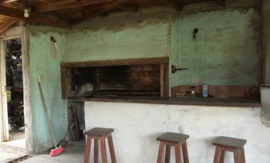 GIMNASIO CON VIVIENDA PERMUTA POR PROPIEDAD EN TRASLASIERRA CORDOBA