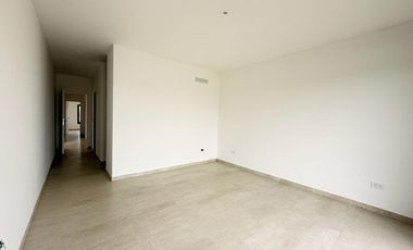 Casa en venta sobre laguna en San Sebastián