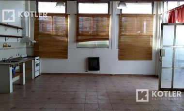 Depto. interno tipo Loft super amplio s/Av. Alsina